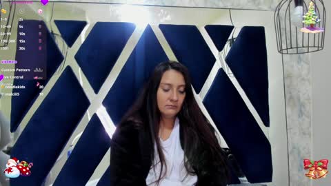  Alaia online show from December 29, 3:03 pm