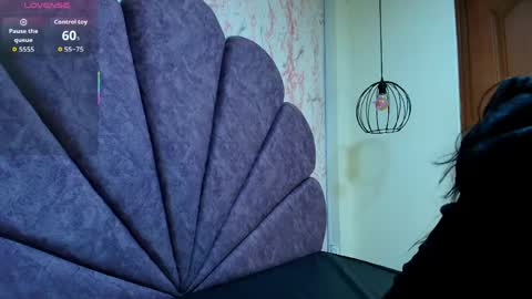 Snapshot of _alaia_collway_ chatting on May 20, 12:00 pm Alaia online show from May 20, 12:00 pm