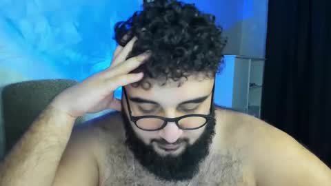 Snapshot of _alan_bear_ chatting on January 6, 11:31 pm Alan online show from January 6, 11:31 pm