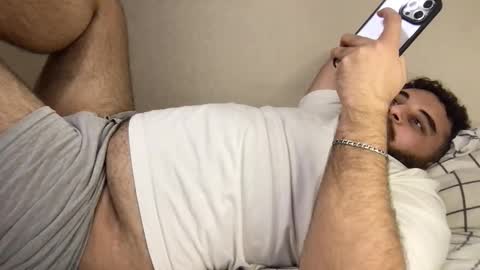 Snapshot of _alan_bear_ chatting on September 21, 12:12 am Alan online show from September 21, 12:12 am