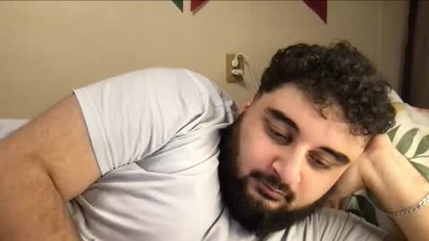 Snapshot of _alan_bear_ chatting on November 3, 5:42 am Alan online show from November 3, 5:42 am