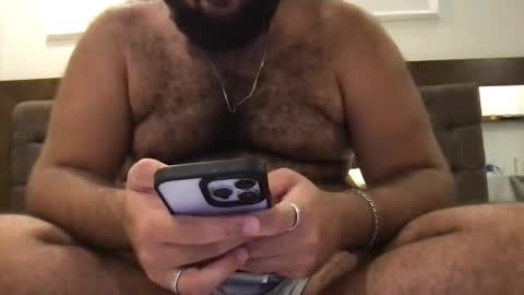 Alan online show from April 28, 7:08 pm