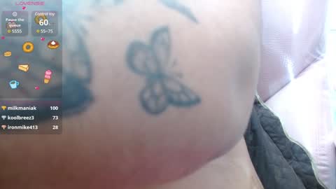 _alegriamartinez_ online show from January 18, 5:37 pm