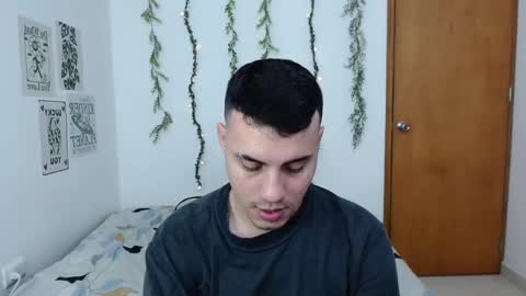 Alex online show from February 25, 4:24 am