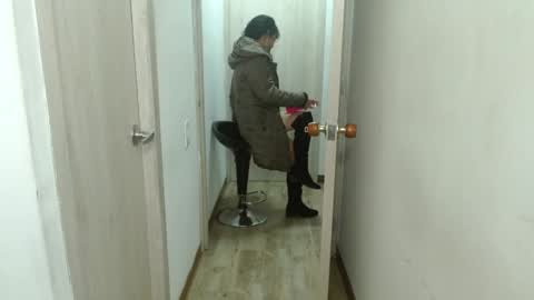 Snapshot of _alexandrajones chatting on March 6, 10:41 am Alexandra online show from March 6, 10:41 am