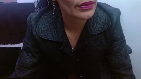 Snapshot of _alexandrajones chatting on October 27, 12:47 am Alexandra online show from October 27, 12:47 am