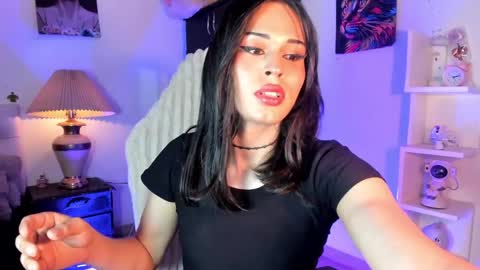 danniella    Indepeding Model  online show from March 24, 9:09 pm