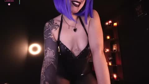 Miss Alice  My internet sucks these days see you soon online show from May 19, 11:22 pm