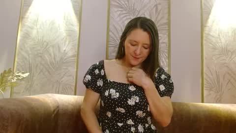 _alice_horny_ online show from December 1, 7:58 pm