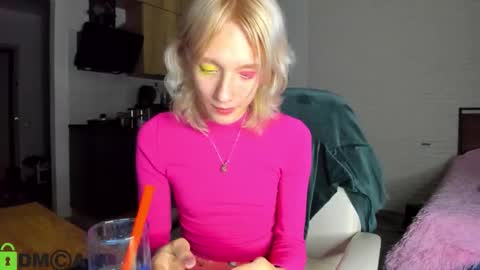 Gaylord online show from November 18, 10:31 am