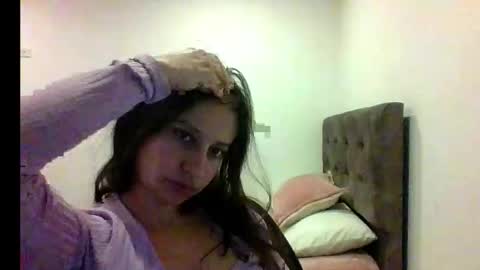 Snapshot of _alyson chatting on February 17, 11:44 pm _alyson online show from February 17, 11:44 pm