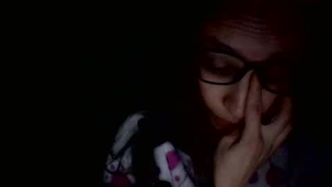 Snapshot of _alyson chatting on April 18, 7:01 am _alyson online show from April 18, 7:01 am