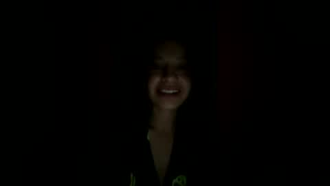 Snapshot of _alyson chatting on June 16, 4:15 am _alyson online show from June 16, 4:15 am