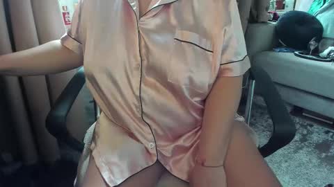 lisa online show from November 1, 11:01 am