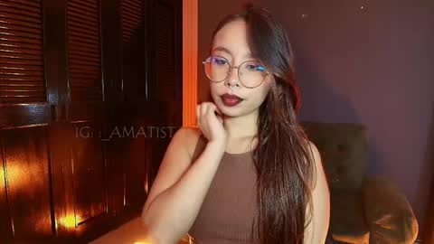 Ana  online show from April 29, 5:41 pm