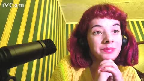 Snapshot of _amber_doll_ chatting on October 3, 12:07 am Amber online show from October 3, 12:07 am
