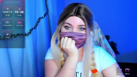 Amy NO NUDE MODEL online show from December 10, 10:06 am