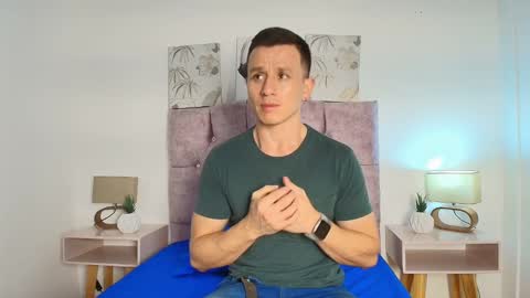 _andrewfalcon2 online show from January 20, 12:18 pm