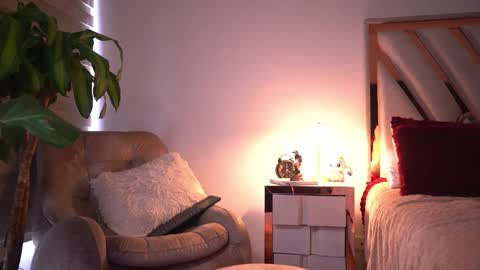 Snapshot of _andyy__ chatting on November 16, 8:58 pm Andy online show from November 16, 8:58 pm