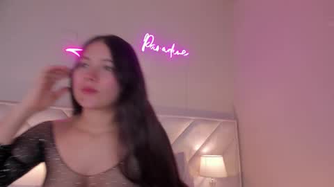 Snapshot of _angela_x chatting on March 12, 11:27 am ngela online show from March 12, 11:27 am