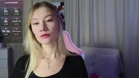 Snapshot of _anna_nolan_ chatting on October 1, 6:41 am Anna Nolan online show from October 1, 6:41 am