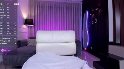 Ana online show from December 17, 1:39 am