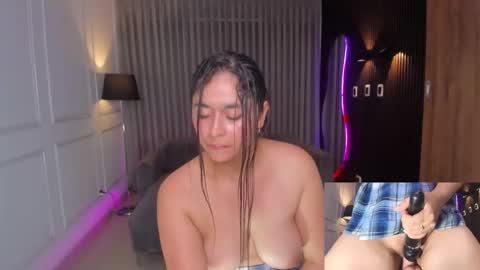 Ana online show from February 28, 8:32 pm