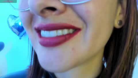 antonia online show from May 18, 7:31 pm