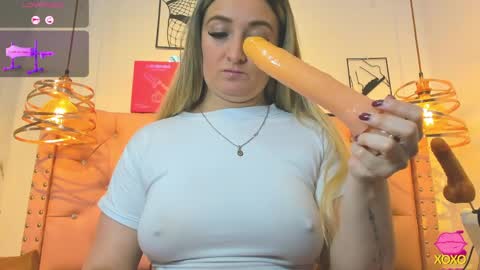 _antonella_11 online show from March 31, 10:21 pm