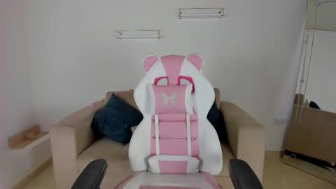    online show from September 10, 12:16 pm