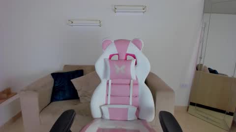    online show from September 27, 12:21 pm