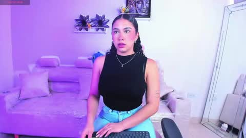    online show from April 27, 12:14 pm