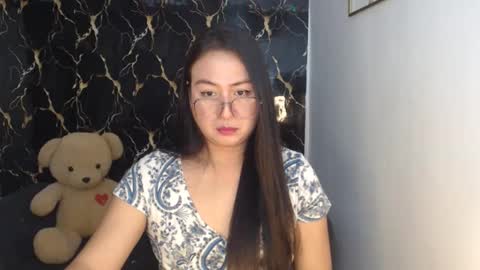 Snapshot of _arah chatting on October 23, 7:18 am arah online show from October 23, 7:18 am