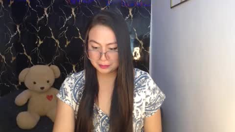 Snapshot of _arah chatting on October 24, 10:55 am arah online show from October 24, 10:55 am