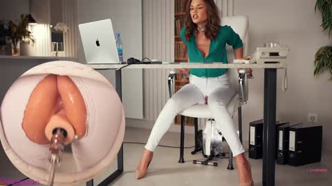 _artporno_ online show from March 13, 1:12 am