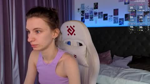 Snapshot of _ash_leyy_ chatting on March 15, 1:22 am _ash_leyy_ online show from March 15, 1:22 am