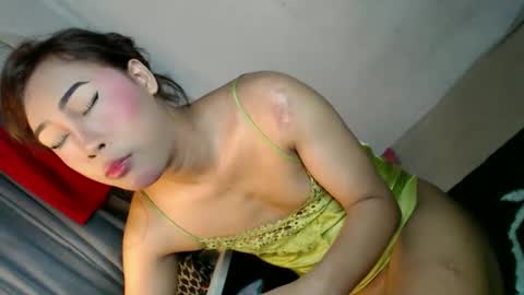 _asiancutie online show from May 12, 6:49 pm
