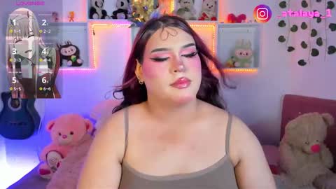 independent model atalaya online show from February 14, 4:31 am