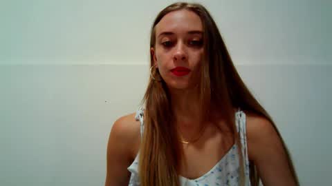 _aurora_sweet online show from September 9, 9:53 am