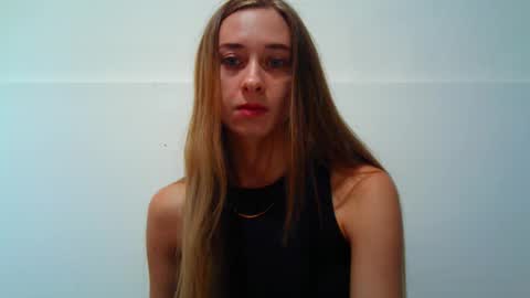 _aurora_sweet online show from September 12, 8:58 am