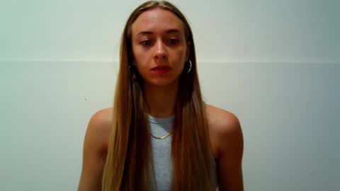 _aurora_sweet online show from September 16, 7:42 am