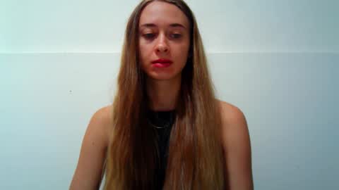 _aurora_sweet online show from September 24, 7:55 am