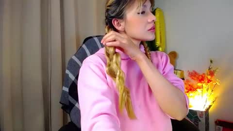 Snapshot of _babieswink chatting on January 14, 7:03 am _babieswink online show from January 14, 7:03 am