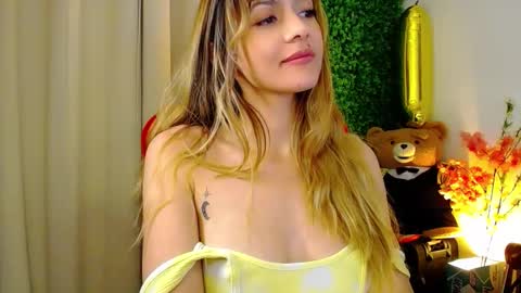 Snapshot of _babieswink chatting on February 14, 10:56 am _babieswink online show from February 14, 10:56 am