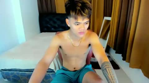 Snapshot of _beachlover69 chatting on December 26, 5:37 am _beachlover69 online show from December 26, 5:37 am