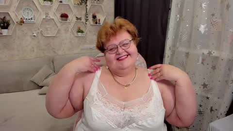 Snapshot of _big_beautiful_love_ chatting on February 28, 8:28 pm Louise ONLY IN PVT Masturbation with dildo and cum Naked Show and play with pussy Blow job Hand job ONLY IN PVT online show from February 28, 8:28 pm
