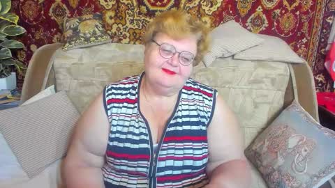 Snapshot of _big_beautiful_love_ chatting on October 4, 7:34 pm Louise ONLY IN PVT Masturbation with dildo and cum Naked Show and play with pussy Blow job Hand job ONLY IN PVT online show from October 4, 7:34 pm