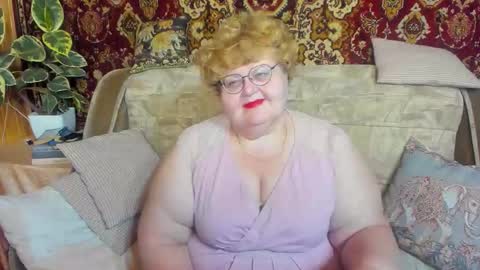 Snapshot of _big_beautiful_love_ chatting on October 8, 8:28 pm Louise ONLY IN PVT Masturbation with dildo and cum Naked Show and play with pussy Blow job Hand job ONLY IN PVT online show from October 8, 8:28 pm