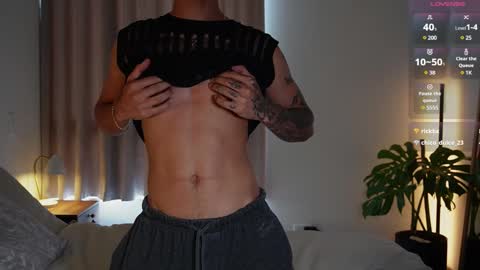 Snapshot of _billy_j chatting on February 22, 2:41 pm BILLY online show from February 22, 2:41 pm