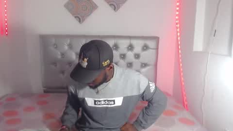 Andrew online show from December 21, 3:02 am